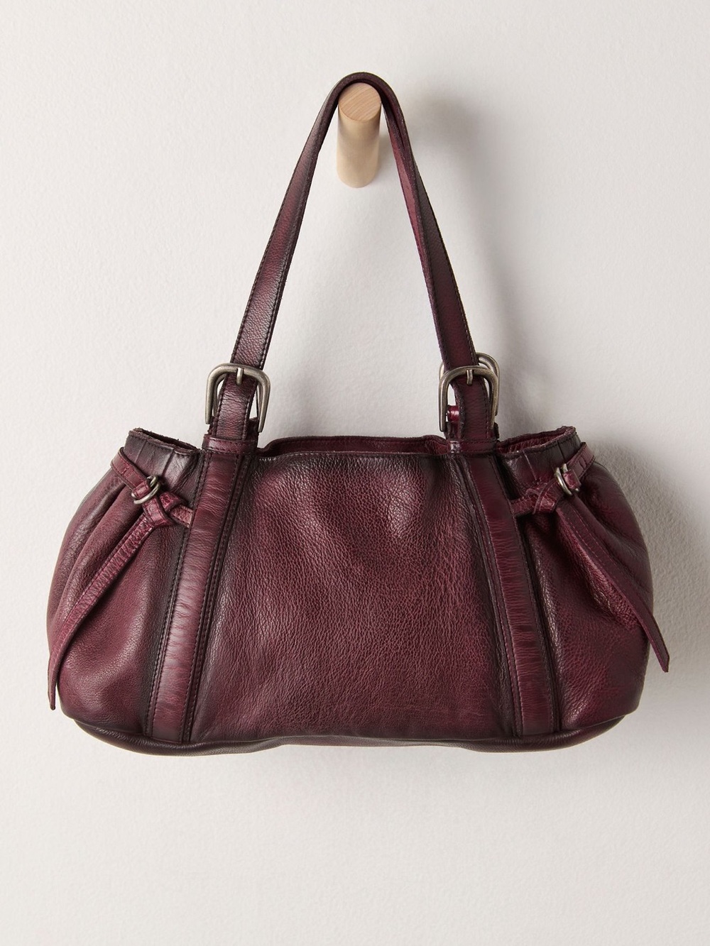 NWT FREE PEOPLE COPENHAGEN SHOULDER BAG 🔥